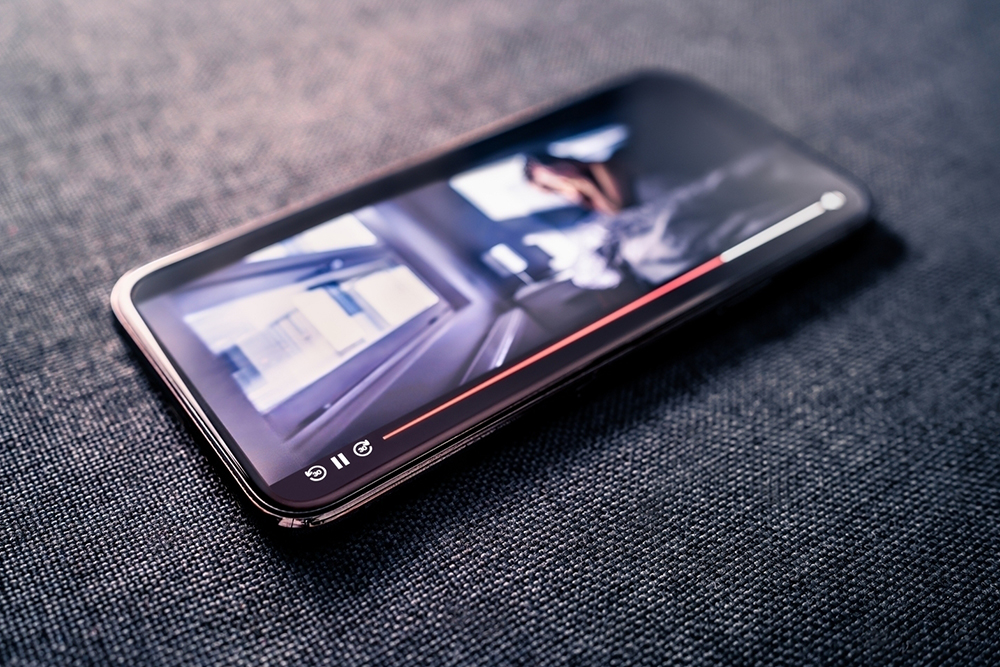 4 Top Smartphone Series – Features and Deals