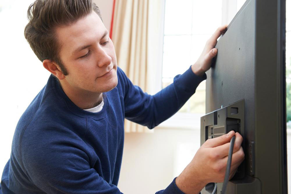 Here’s how to find great deals on clearance TVs